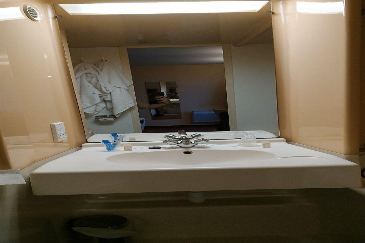 Hotel Les Genets Lahubiague 외부 사진